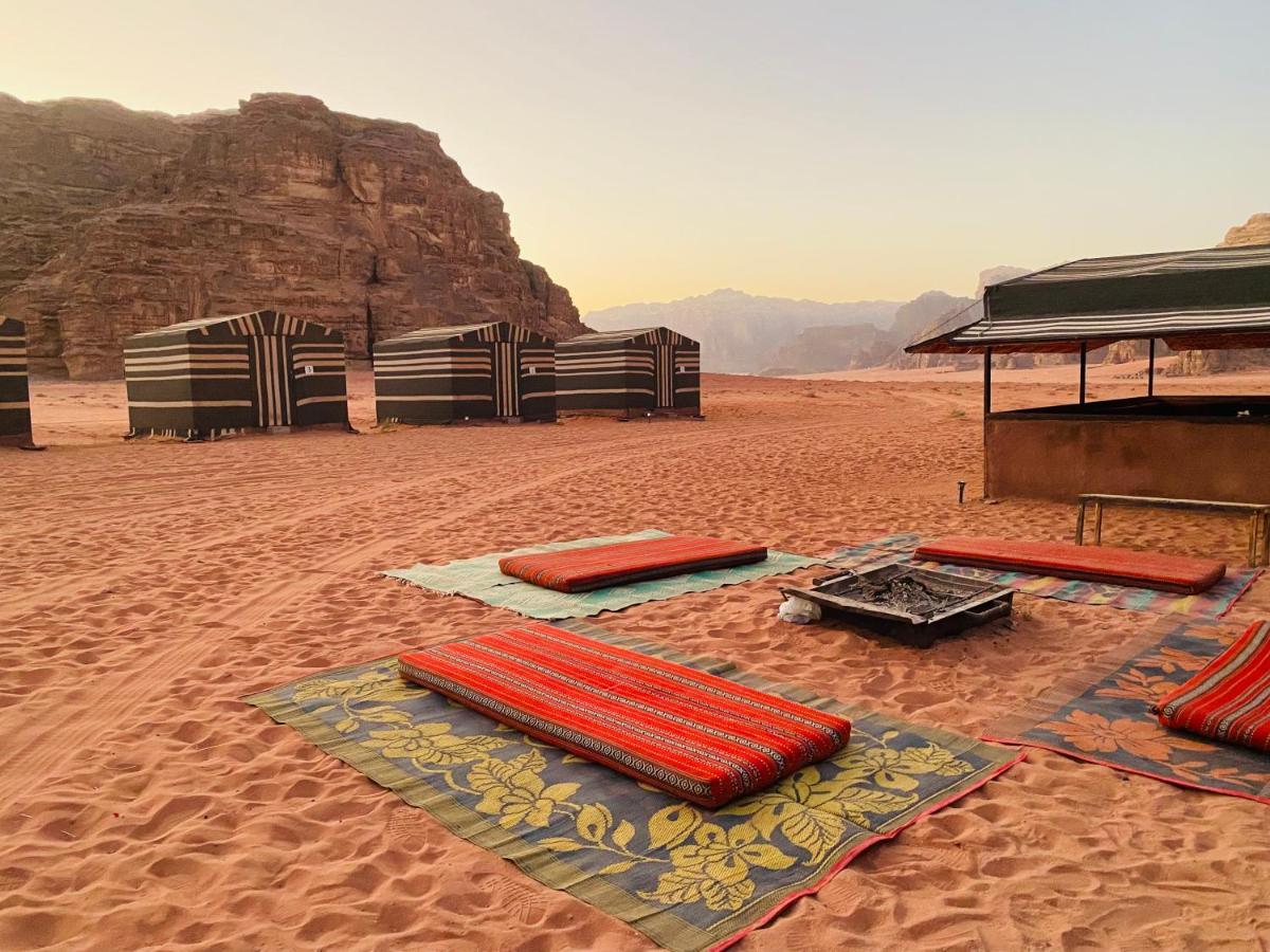 Bedouin Memories Camp Bed & Breakfast Ram Vadisi Dış mekan fotoğraf