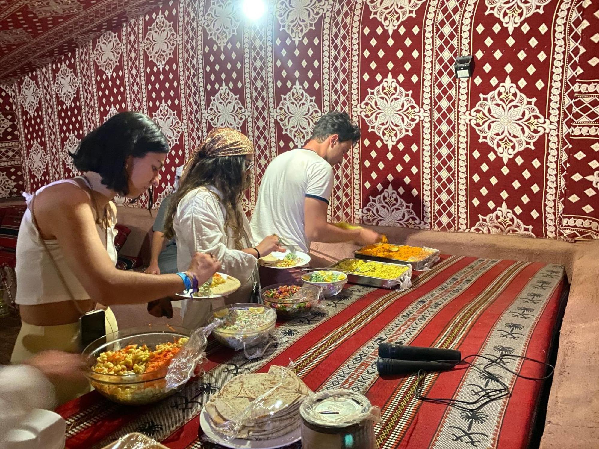 Bedouin Memories Camp Bed & Breakfast Ram Vadisi Dış mekan fotoğraf