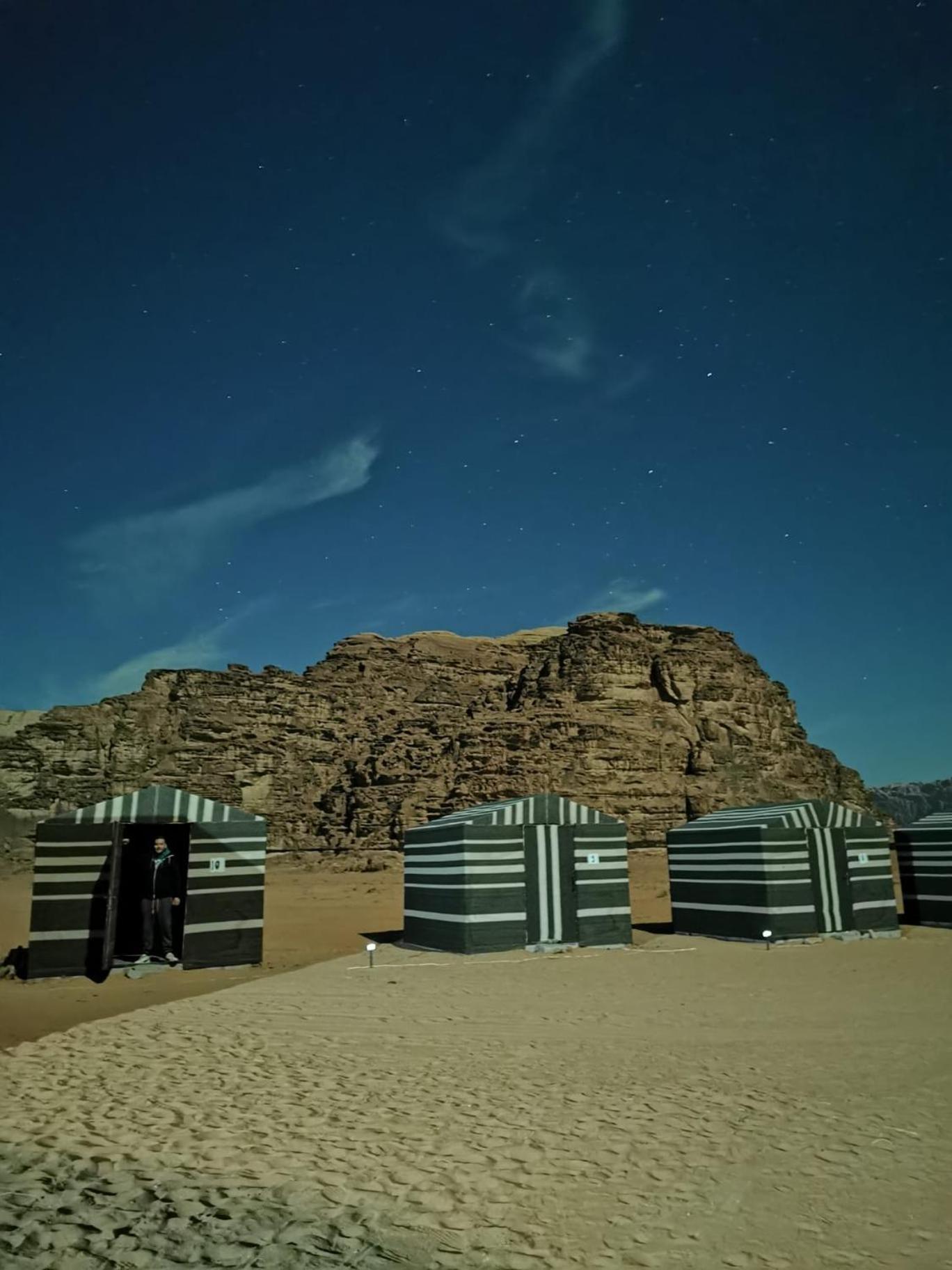 Bedouin Memories Camp Bed & Breakfast Ram Vadisi Dış mekan fotoğraf